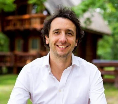 Building a Business on Kindness and Resilience with Emmanuel Arnaud, CEO of HomeExchange